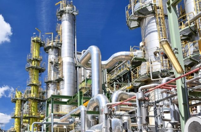 petrochemical_plant_1140x560